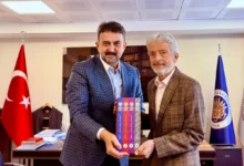 AKK Başkanı Halil İbrahim Yılmaz Prof. Dr. Mustafa Tuna'yı ziyaret etti