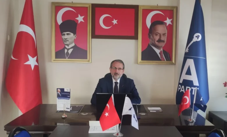 Anahtar Parti Kars İl Başkanı Yasin Yıldırım'dan manevi miras çağrısı