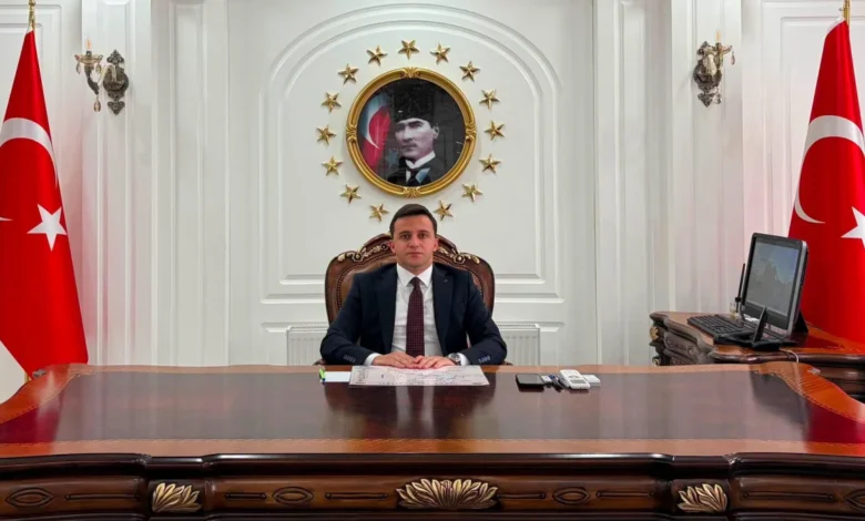 Digor Kaymakamı Abdulkadir Zengin görevine başladı