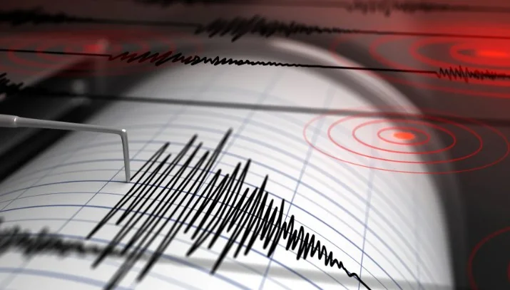 Elazığ'da 4.0 büyüklüğünde deprem paniğe neden oldu
