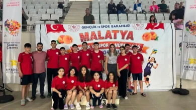 Kars yüzme takımı Türkiye finalleri'ne damga vurdu