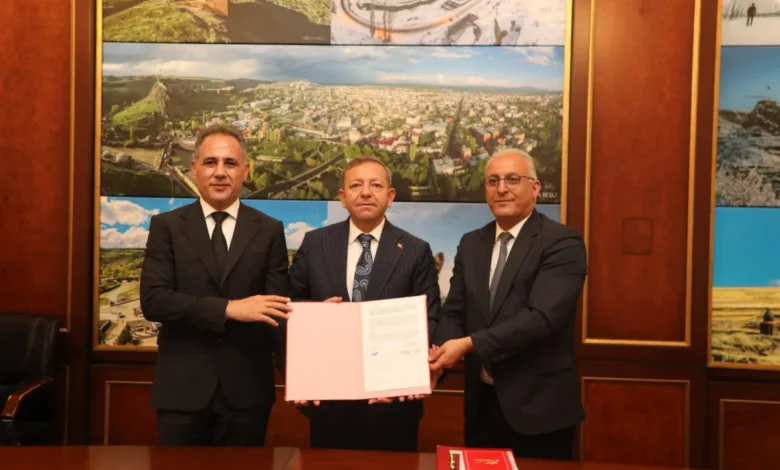 Kars'ta "Köyümde Yaşamak İçin Bir Sürü Nedenim Var" protokolü imzalandı