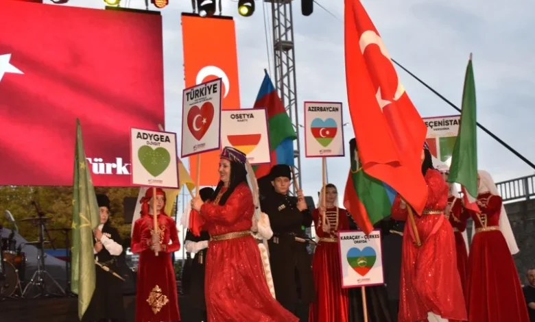 15. Uluslararası Tulum ve Halk Dansları Festivali coşkuyla tamamlandı