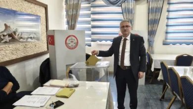 Sağlık-Sen Kırıkkale'de Recep Akdoğan güven tazeledi