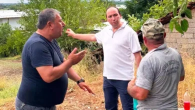 Serik belediyesi fırtına ve hortumun yaralarını sarıyor