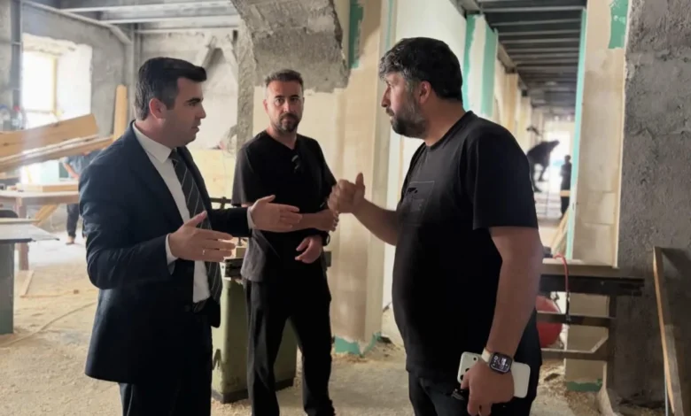Susuz Kaymakamı Furkan Öztürk, Yeni Hükümet Konağı restorasyonunu inceledi
