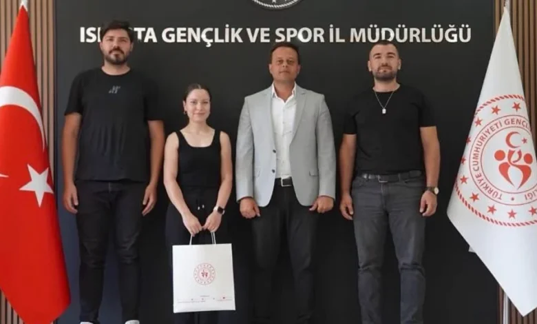 Elif Nur Mert’ten pistte 2 kupa başarısı