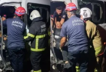 Servis minibüsü ile tır çarpıştı: 1 ölü 14 yaralı
