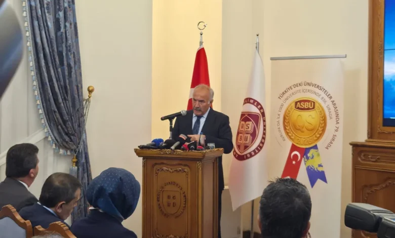 TİMBİR Yüksek İstişare Kurulu Başkanı Hacımüftüoğlu: Dijital dünyada kalıcı ve kıymetli içerikler üretmeliyiz