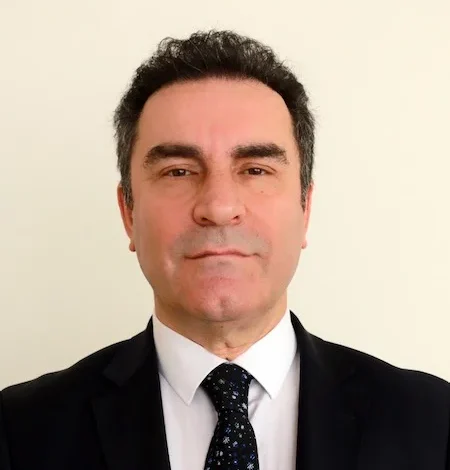 Avşar: Gösterişçi tüketim uzun vadeli ekonomik güvenliği zayıflatıyor