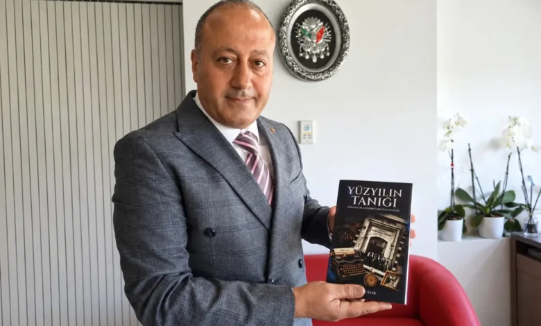 Gazeteci-yazar Atakan Çelik’e uluslararası ödül
