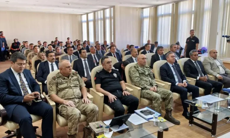 Kars’ta afet risklerini azaltma çalışmaları masaya yatırıldı