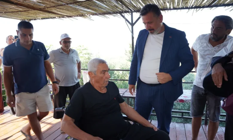 Arsuz’da ihtiyaç sahibi aileleri ziyaret