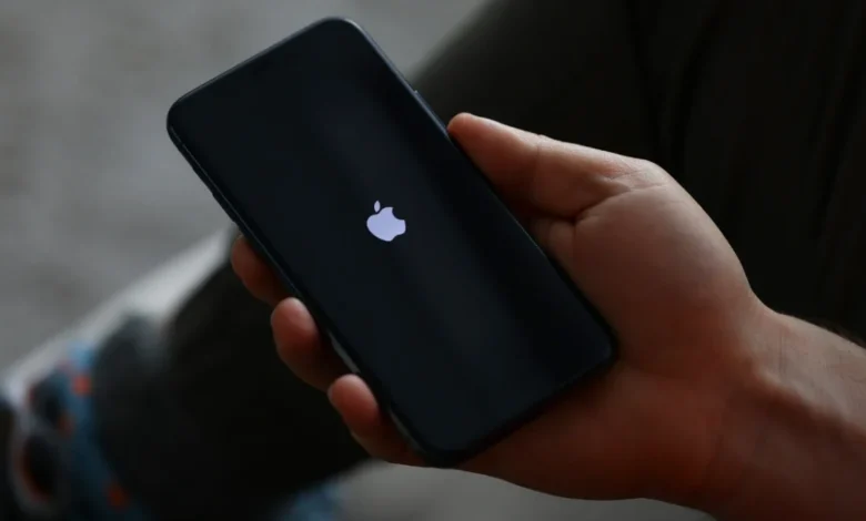 Yeni tanıtılan iPhone’ların ardından eski modellere de zam geldi