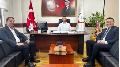 Başkan Kasap’tan yeni göreve başlayan başhekim ve nüfus müdürüne ziyaret