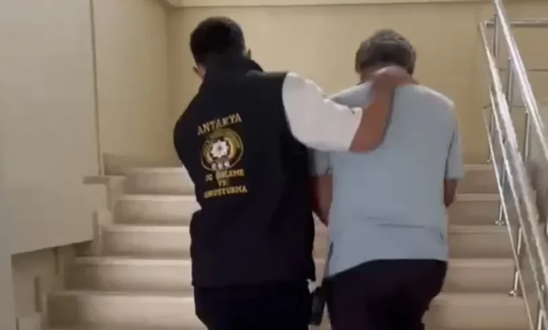 Hatay’da 2 yıl 6 ay hapis cezasıyla aranan şahıs yakalandı