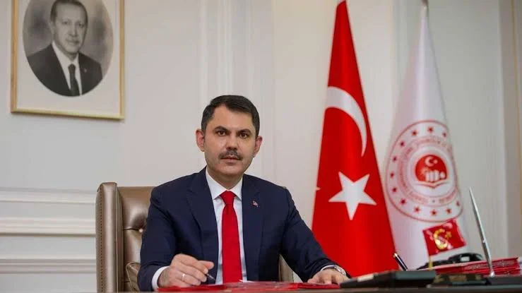 Bakan Kurum: Orman yangınlarında 65 bağımsız bölüm ağır hasar gördü