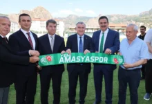 Bakan Osman Aşkın Bak, Amasya'da şehir stadını yerinde inceledi