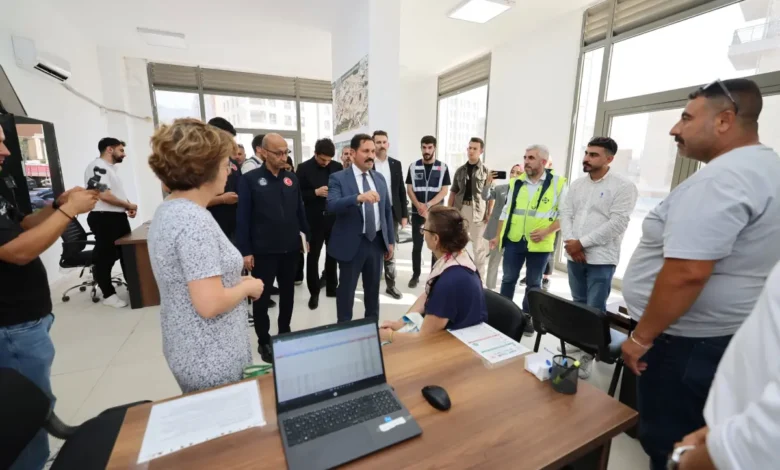 Hatay Vali'si Mustafa Masatlı her an sahada