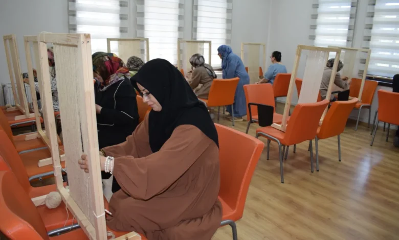 Malatya'nın kültürel mirası halılara işleniyor