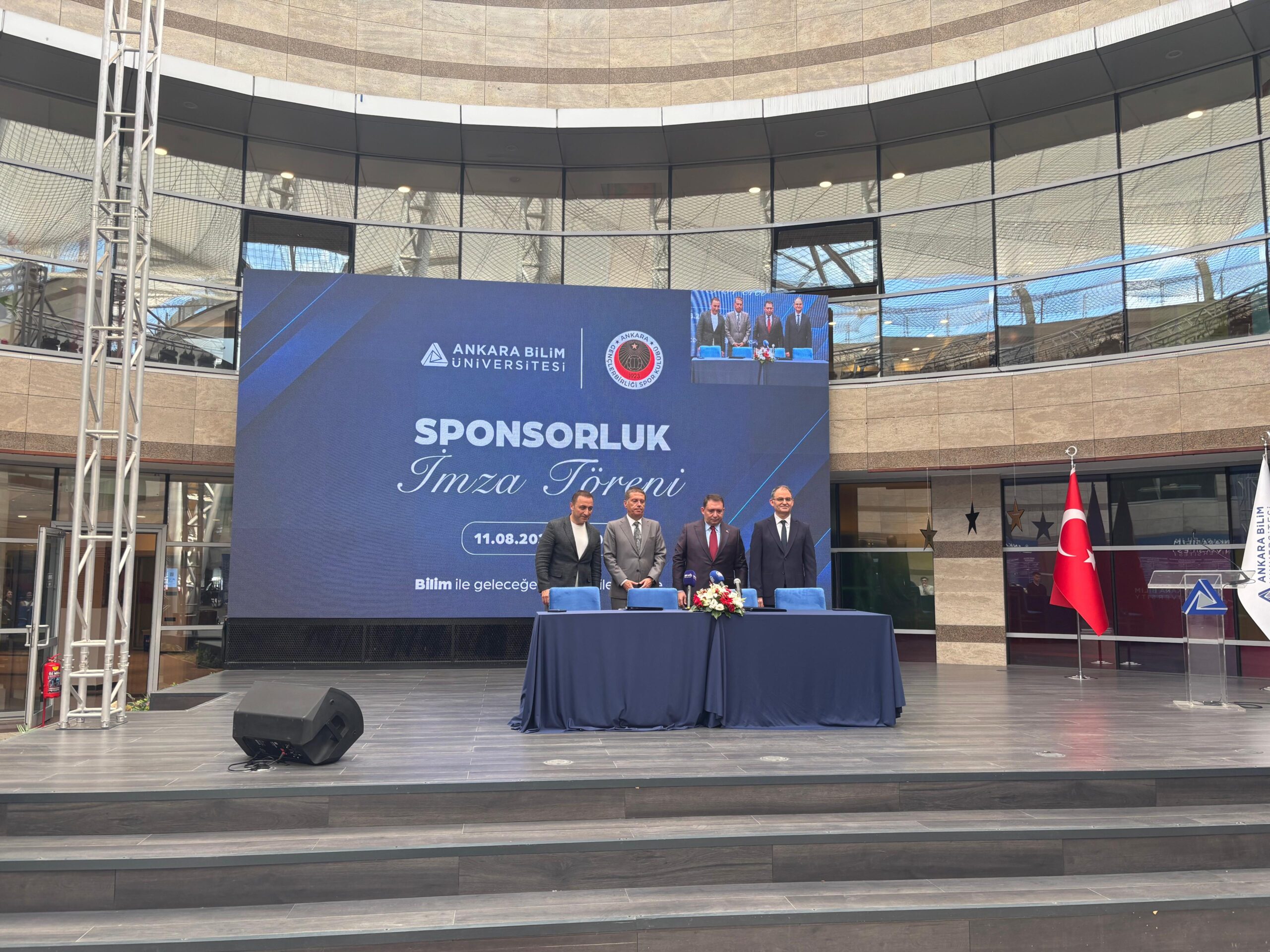 Ankara Bilim Üniversitesi ile Gençlerbirliği arasında sponsorluk iş birliği