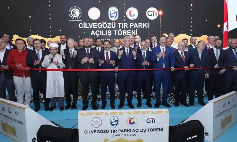 Bakan Polat Cilvegözü sınır kapısı tır parkını hizmete açtı