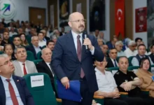 Sağlıkta istikrar devam ediyor: Halil Nacar’a 3 yıl daha görev