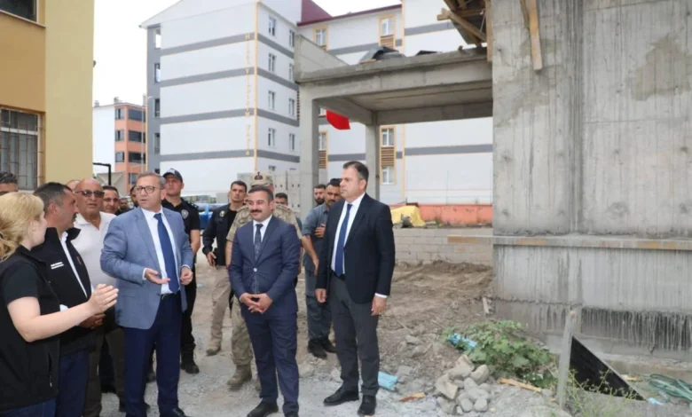 Vali Ziya Polat, Kağızman'da yatırımları ve kamu kurumlarını inceledi