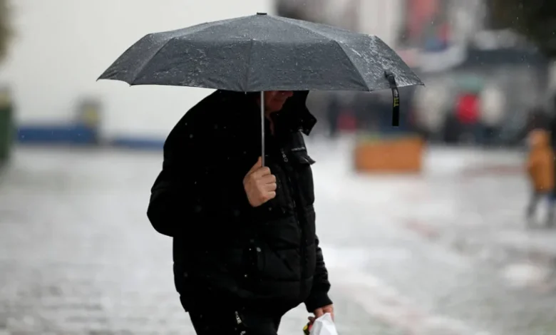 Hava sıcaklıkları düşüyor: Bazı bölgelerde kuvvetli yağış bekleniyor