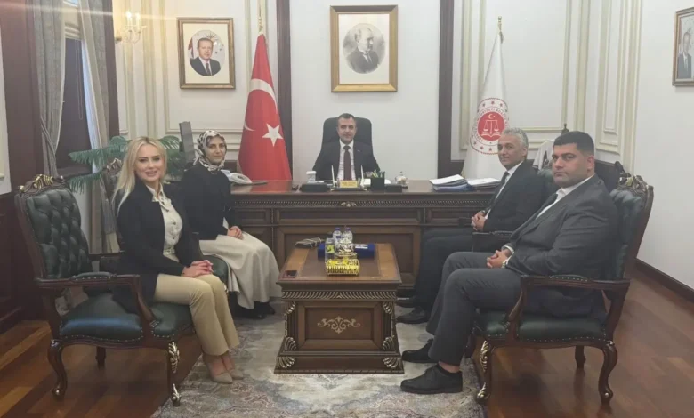 Hekimsen’den Adalet Bakanlığı’na kritik ziyaret: Hekimliğin hukuki geleceği masaya yatırıldı