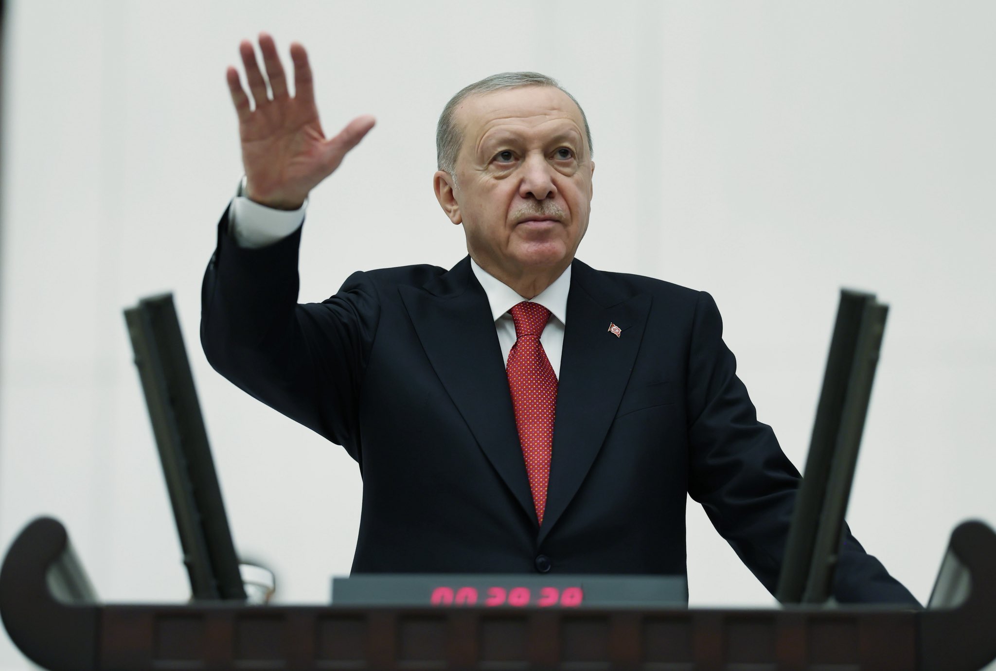 TBMM’de yeni yasama yılı: Erdoğan, “Fon meselesini süratle çözüyoruz”