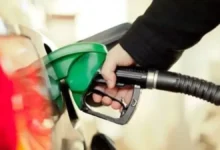 Akaryakıtta çifte değişim: Benzin ucuzladı, motorin zamlandı