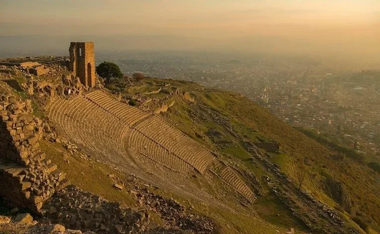 Bergama’nın binlerce yıllık tarihi UNESCO mirasıyla korunuyor