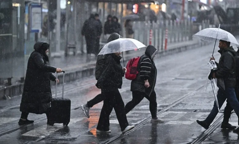 Hafta sonu planı yapanlar dikkat! Sağanak ve kuvvetli rüzgar geliyor